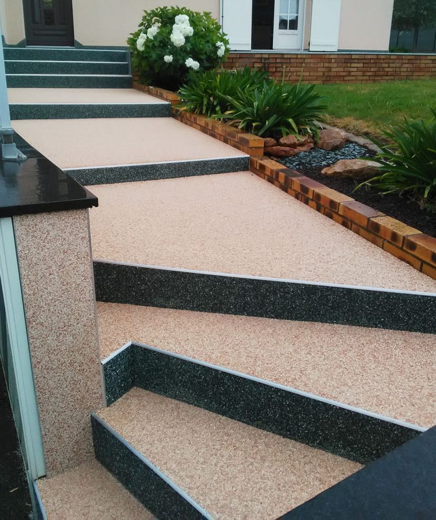 moquette de pierre - terrasse en résine - resine terrasse - résine pour exterieur - résine pour exterieur - resine sol terrasse - revêtement sol exterieur résine 45